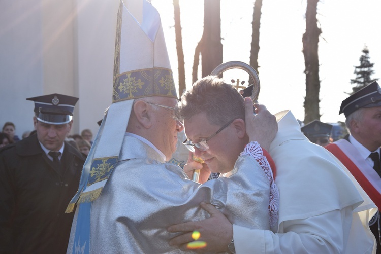 Powitanie ikony MB Częstochowskiej w Sannikach