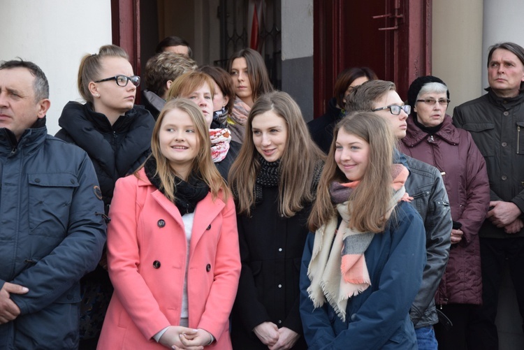 Powitanie ikony MB Częstochowskiej w Sannikach