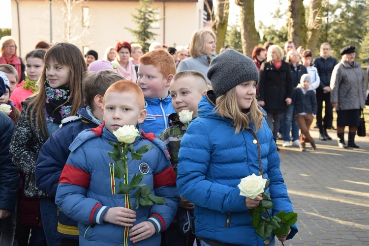 Powitanie ikony MB Częstochowskiej w Sannikach