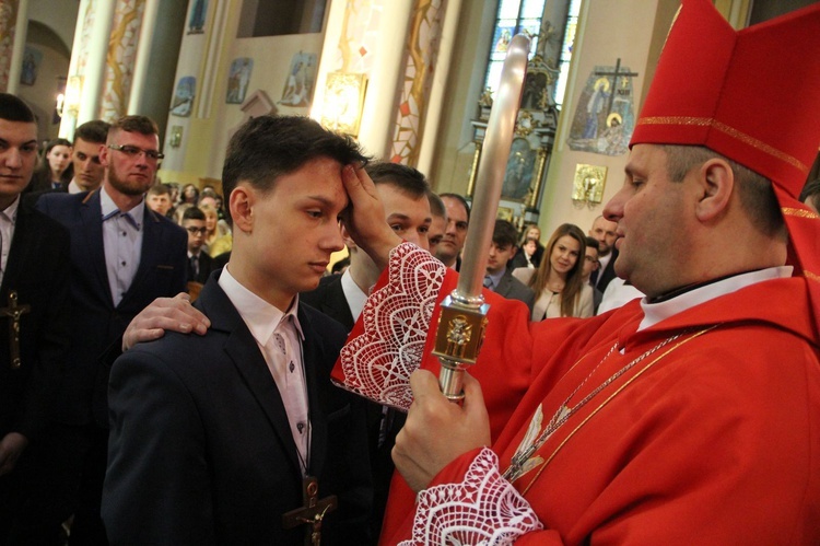 Bierzmowanie w Porąbce Uszewskiej