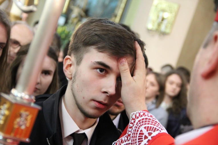 Bierzmowanie w Porąbce Uszewskiej