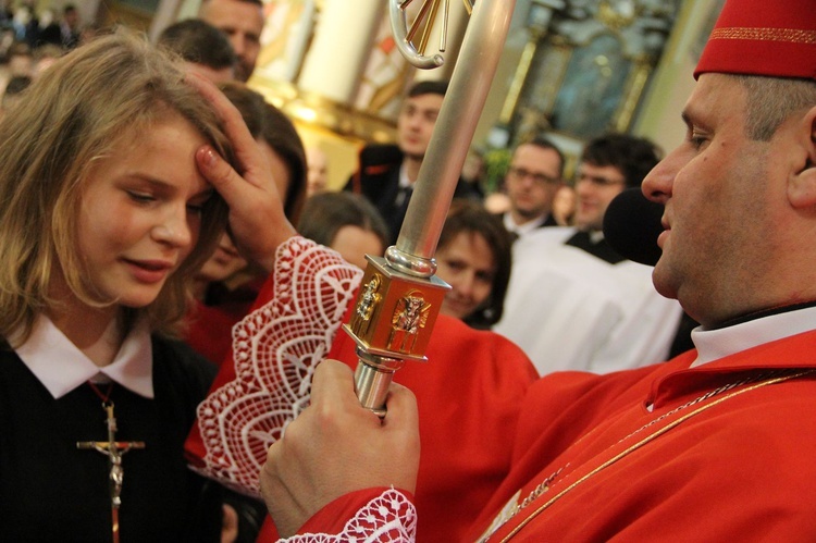 Bierzmowanie w Porąbce Uszewskiej