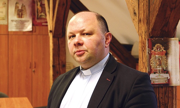 – Szkoła katolicka musi mieć odwagę, aby wbrew prądom tego świata głosić Ewangelię, nawet za cenę braku popularności – uważa ks. dr Krzysztof Wilk