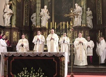 ◄	Spośród kilku diecezji w Polsce, które tego samego dnia świętowały jubileusz, abp Stanisław Gądecki wybrał diecezję legnicką  na dziękczynienie Panu Bogu.