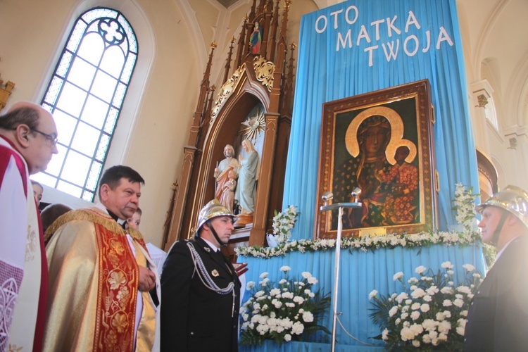 Powitanie ikony MB Częstochowskiej w Pacynie