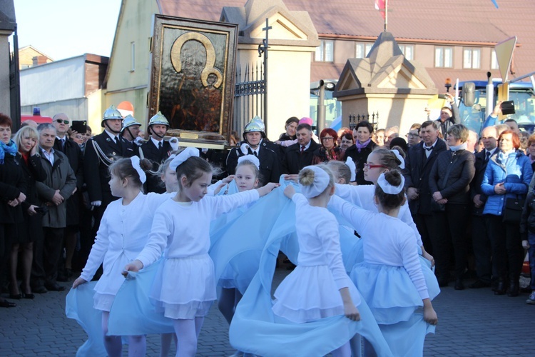 Powitanie ikony MB Częstochowskiej w Pacynie