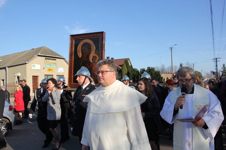 Powitanie ikony MB Częstochowskiej w Pacynie