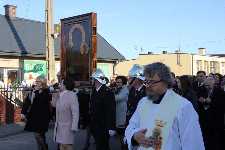 Powitanie ikony MB Częstochowskiej w Pacynie