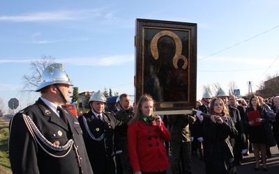 Powitanie ikony MB Częstochowskiej w Pacynie