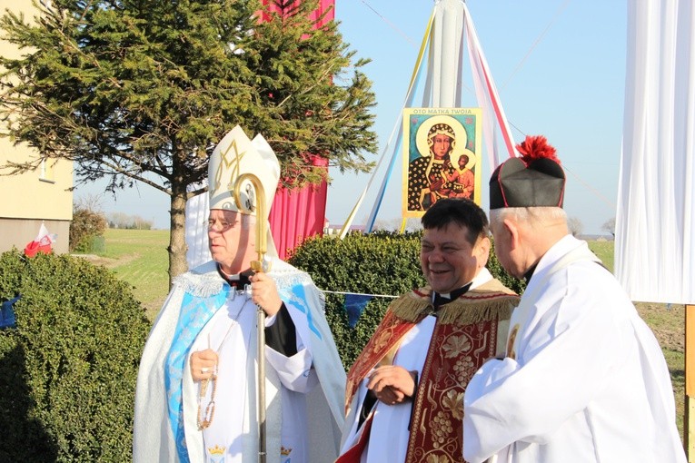 Powitanie ikony MB Częstochowskiej w Pacynie