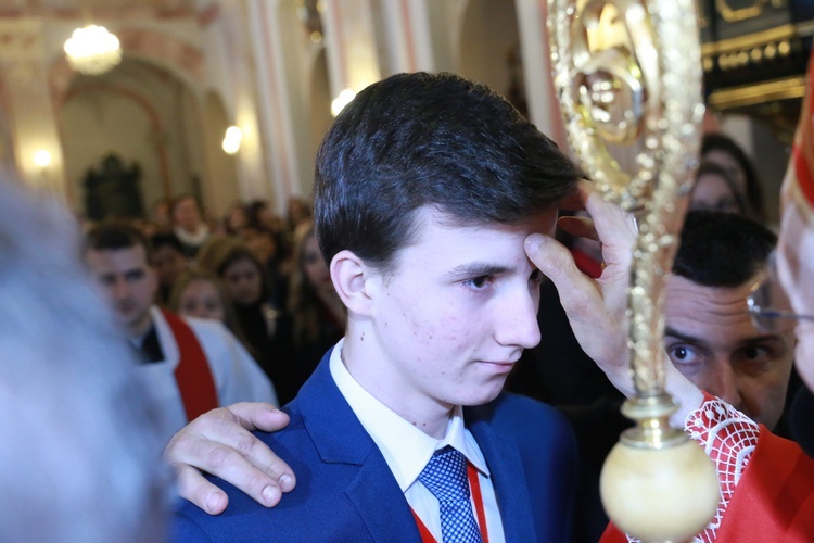 Bierzmowanie w Wojniczu