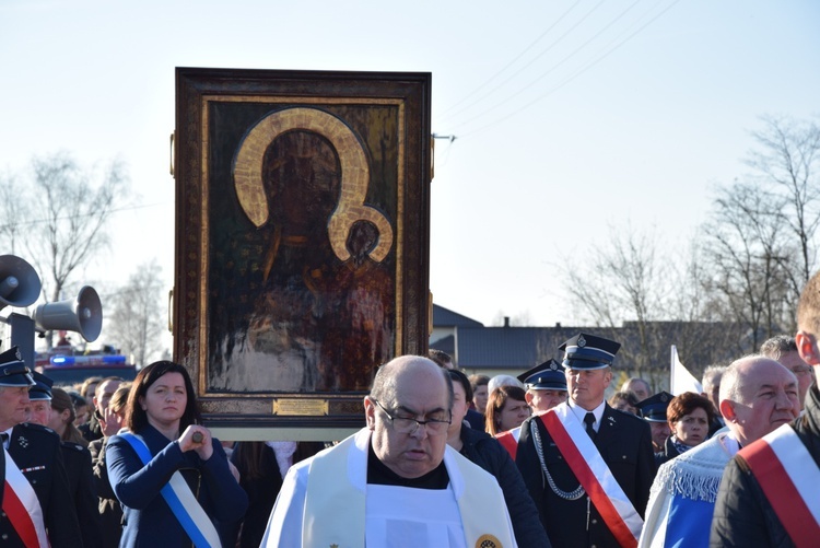 Powitanie ikony MB Częstochowskiej w Osmolinie