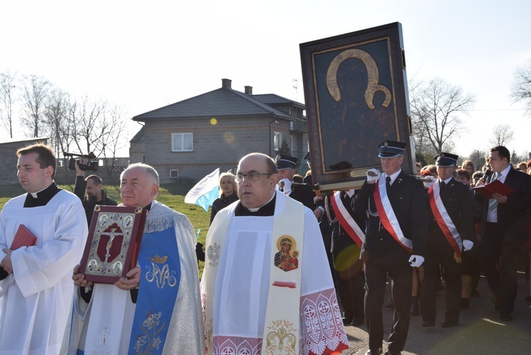 Powitanie ikony MB Częstochowskiej w Osmolinie