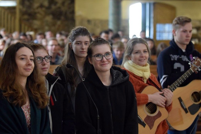 Rekolekcje dla młodzieży w Świebodzicach