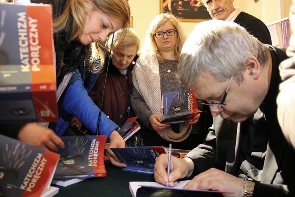 Gościem targów będzie także ks. Piotr Pawlukiewicz