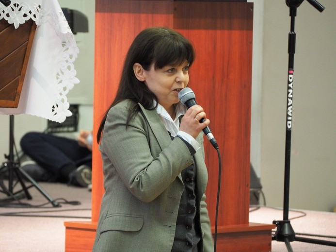 Fotowspomnienie z konferencji uwielbieniowej