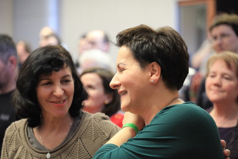 Fotowspomnienie z konferencji uwielbieniowej