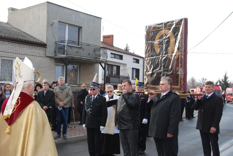 Powitanie ikony MB Częstochowskiej w Kiernozi