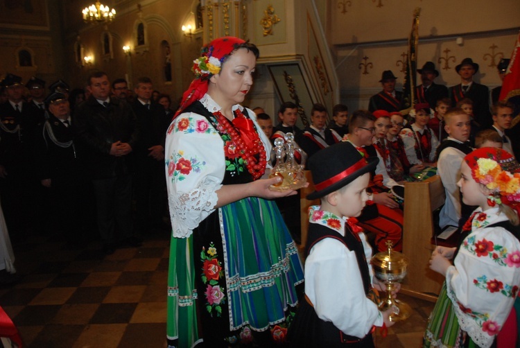 Powitanie ikony MB Częstochowskiej w Kiernozi