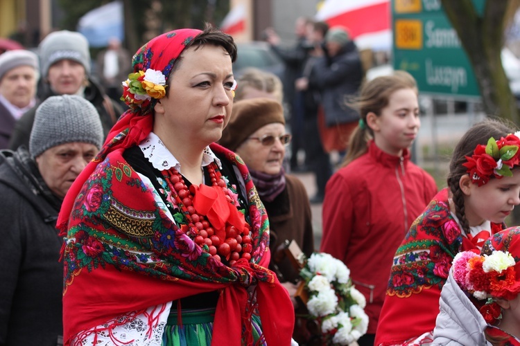 Powitanie ikony MB Częstochowskiej w Kiernozi