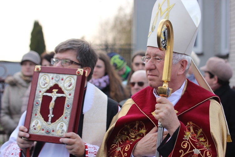 Powitanie ikony MB Częstochowskiej w Kiernozi