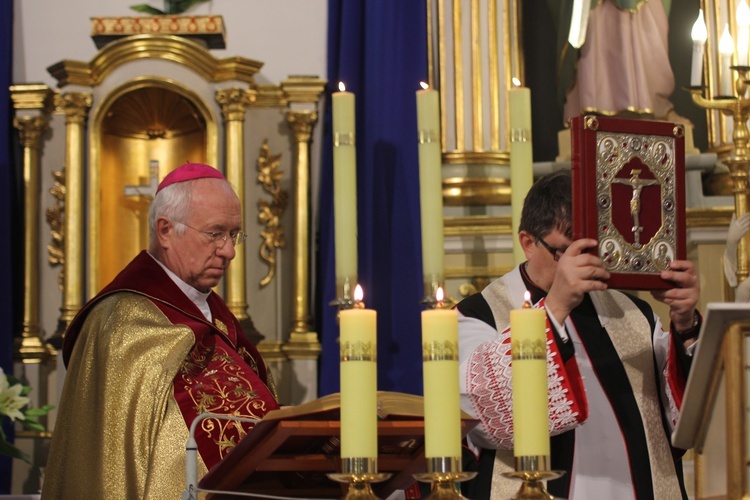 Powitanie ikony MB Częstochowskiej w Kiernozi