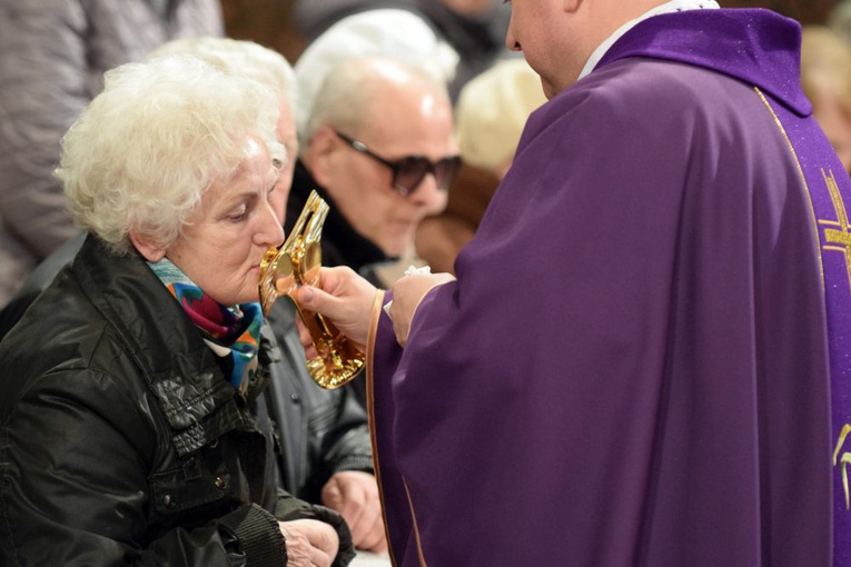 Przyjęcie relikwii franciszkańskich męczenników.