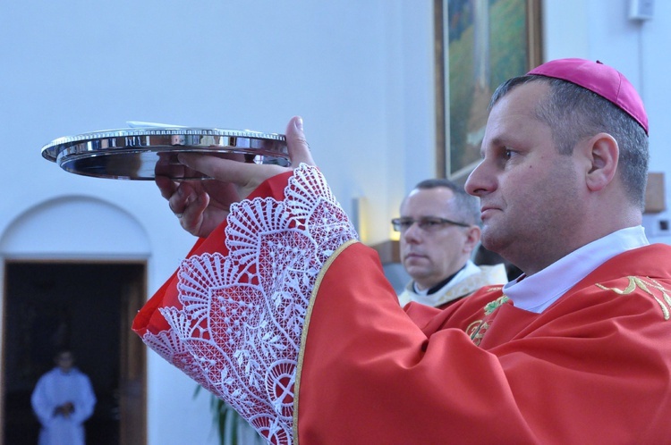 Bierzmowanie w Uściu Gorlickim