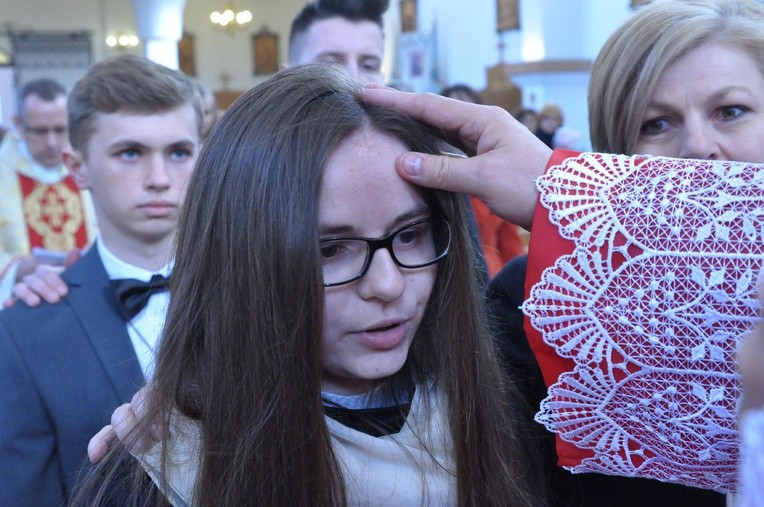 Bierzmowanie w Uściu Gorlickim