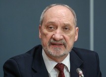 Macierewicz: Patrioty za nie więcej niż 30 mld zł