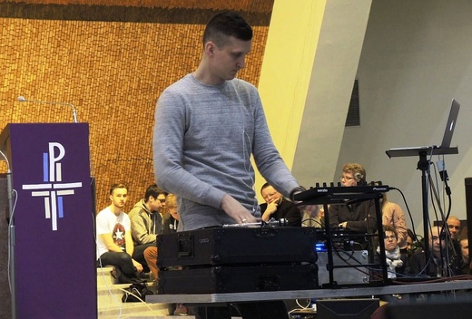 "Duchowa rEwolucja" w Aleksandrowicach