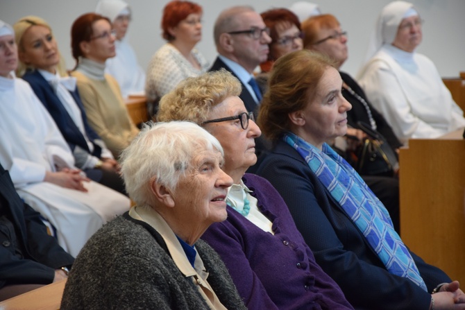 Poświęcenie ikon bł. sióstr w Szymanowie