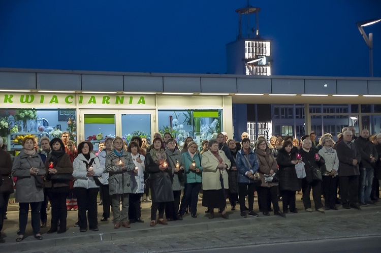 Droga krzyżowa ulicami Koszalina - cz. 1