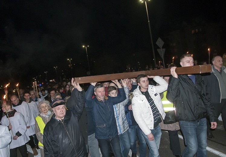 Droga krzyżowa ulicami Koszalina - cz. 3