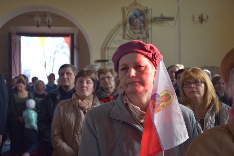 Powitanie ikony MB Częstochowskiej w Śleszynie