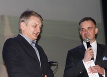 Gościem XII Sympozjum "Dar Życia" był  m.in Dariusz Kowalski, aktor