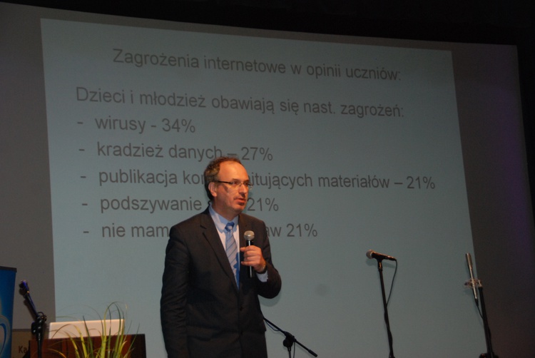 XII Sympozjum "Dar Życia" w Skierniewicach cz.2