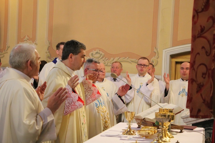 Powitanie ikony MB Częstochowskiej w Żychlinie