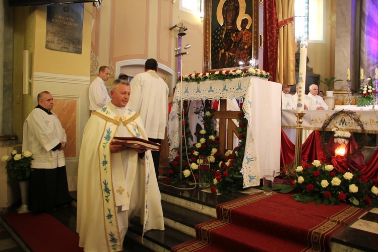 Powitanie ikony MB Częstochowskiej w Żychlinie