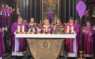 Jubileuszowa Msza św. była wyrazem dziękczynienia za wszystkie lata istnienia archidiecezji gdańskiej