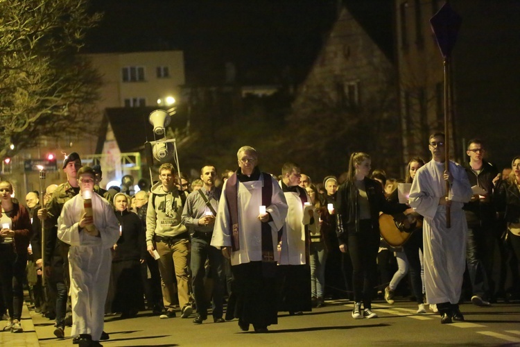 Papieska droga krzyżowa w Dębicy