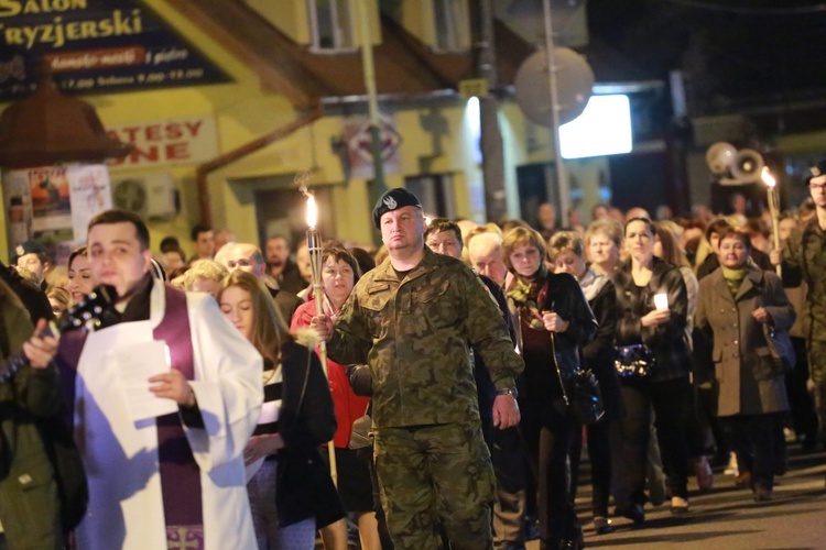 Papieska droga krzyżowa w Dębicy
