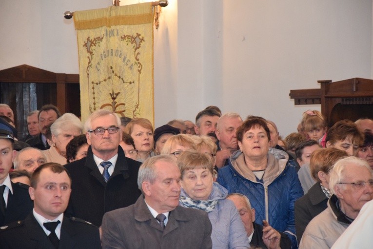 Powitanie ikony MB Częstochowskiej w Trębkach
