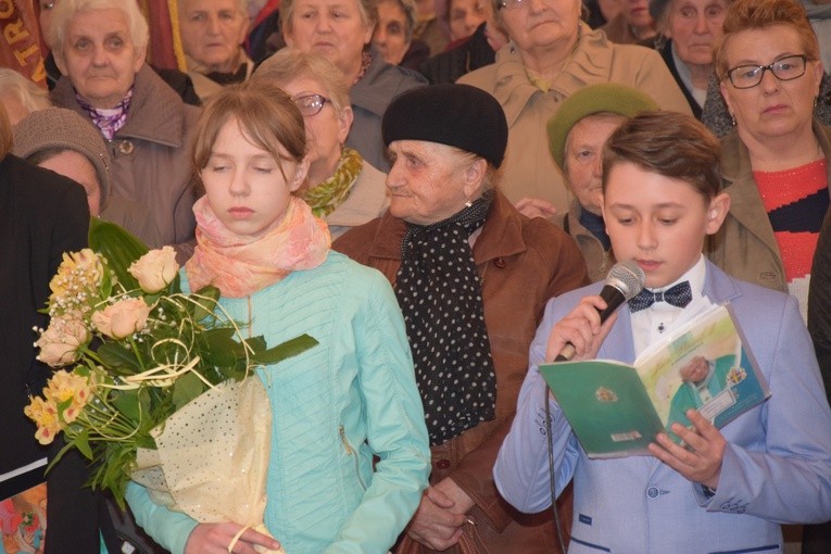 Powitanie ikony MB Częstochowskiej w Trębkach