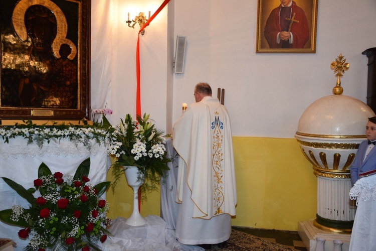 Powitanie ikony MB Częstochowskiej w Trębkach