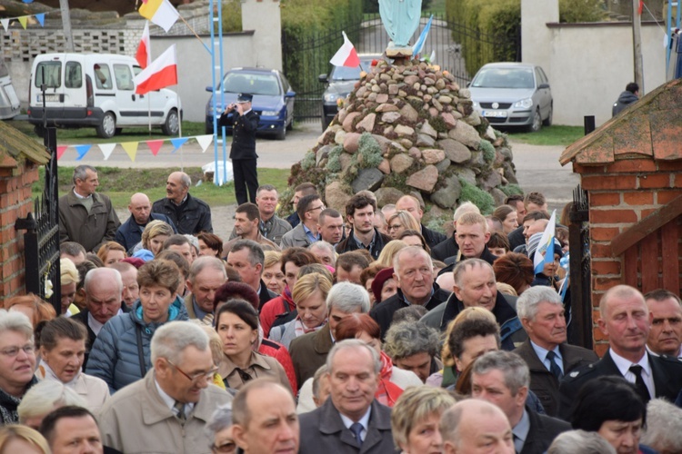 Powitanie ikony MB Częstochowskiej w Trębkach