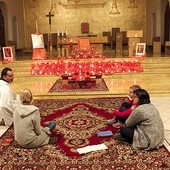 Spotkanie modlitewne w kościele Chrystusa Króla w Gliwicach z udziałem gościa z Francji.