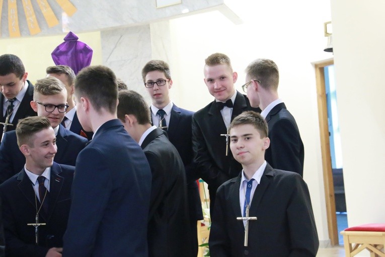 Bierzmowanie w Moszczenicy