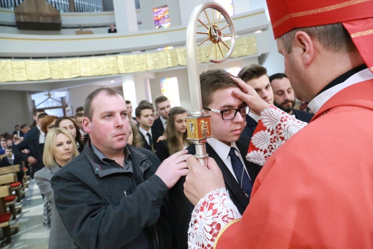 Bierzmowanie w Moszczenicy