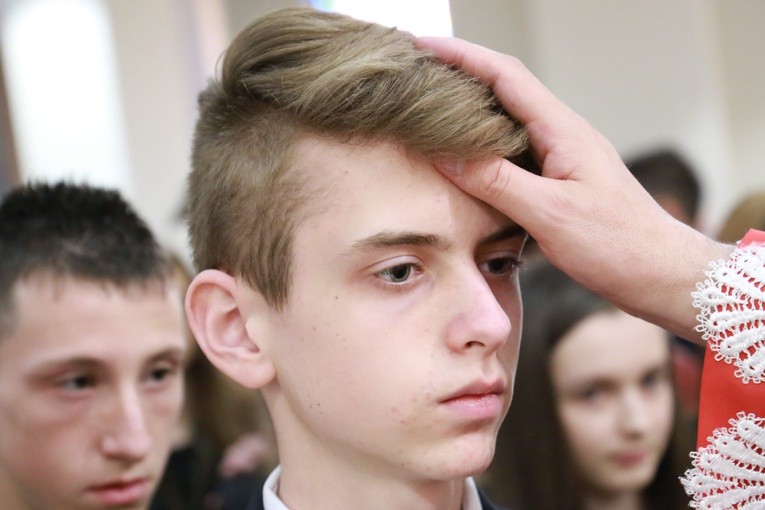 Bierzmowanie w Moszczenicy